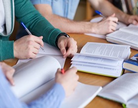 College Board公布2022-23学年SAT考试安排！大陆考生考位如何选？