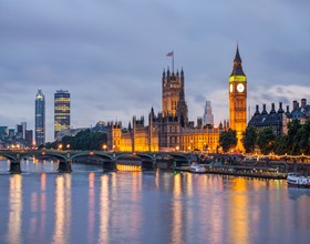 人生更高的起点在英国丨2022年高考后英国升学方案全汇总！