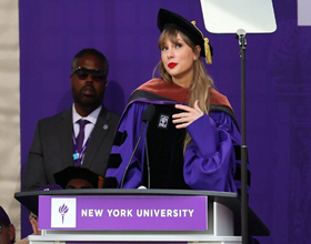 Taylor Swift空降纽大毕业典礼：我不给任何人建议，未来一切由你决定！