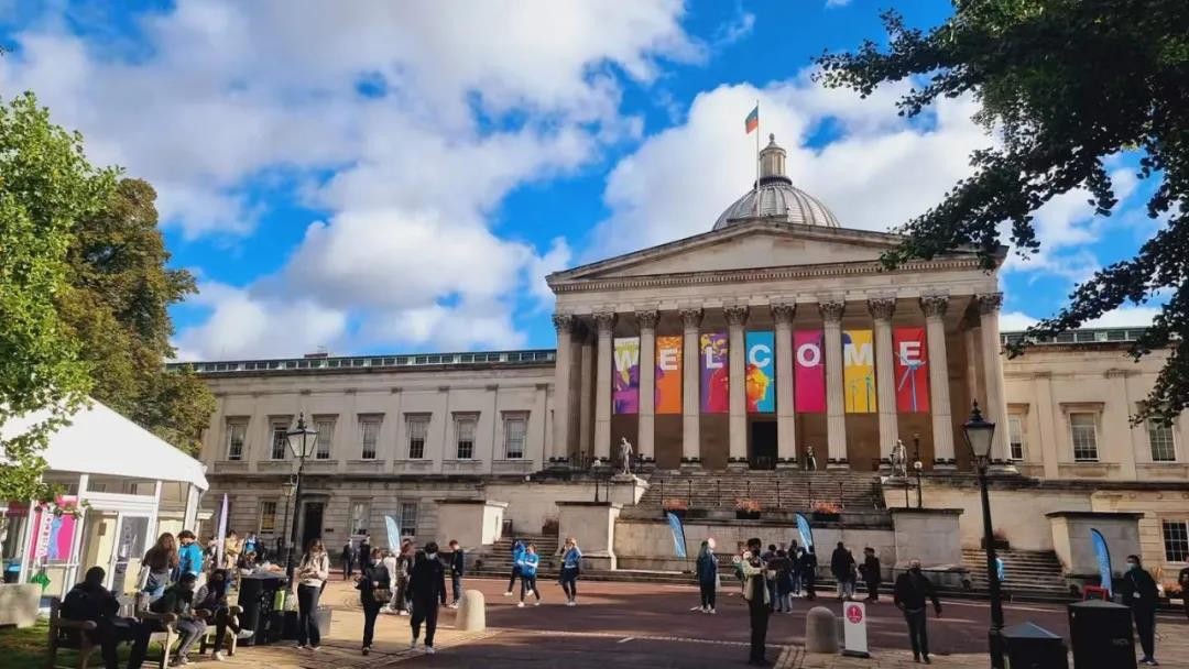 QS最新报告预示英国留学潮正发生巨变，留学人数迎来破历史的暴涨！