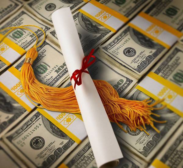 影响美国研究生留学奖学金申请的四大因素