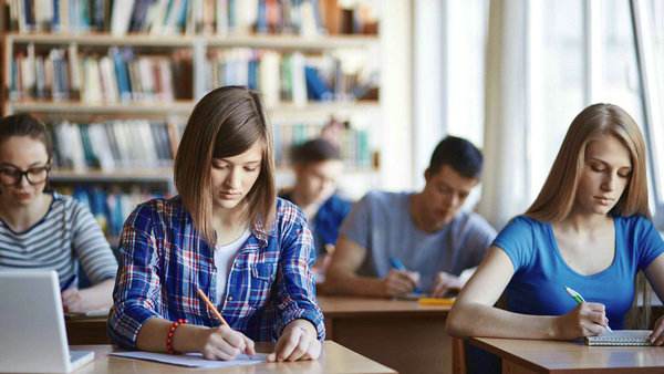 申请美国留学对学生的SAT成绩有哪些要求？