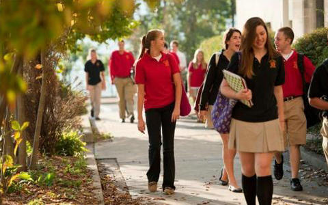 美国大学如何递交申请？