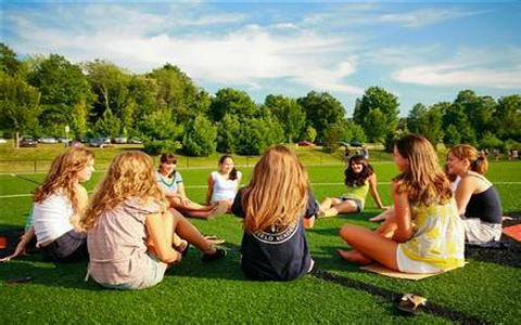 美国本科留学选择哪个大学比较好？