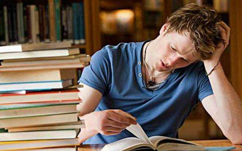 美国研究生留学申请时间在什么时候