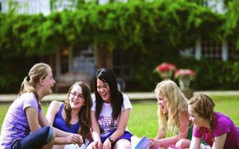 高中留学美国如何选择学校？